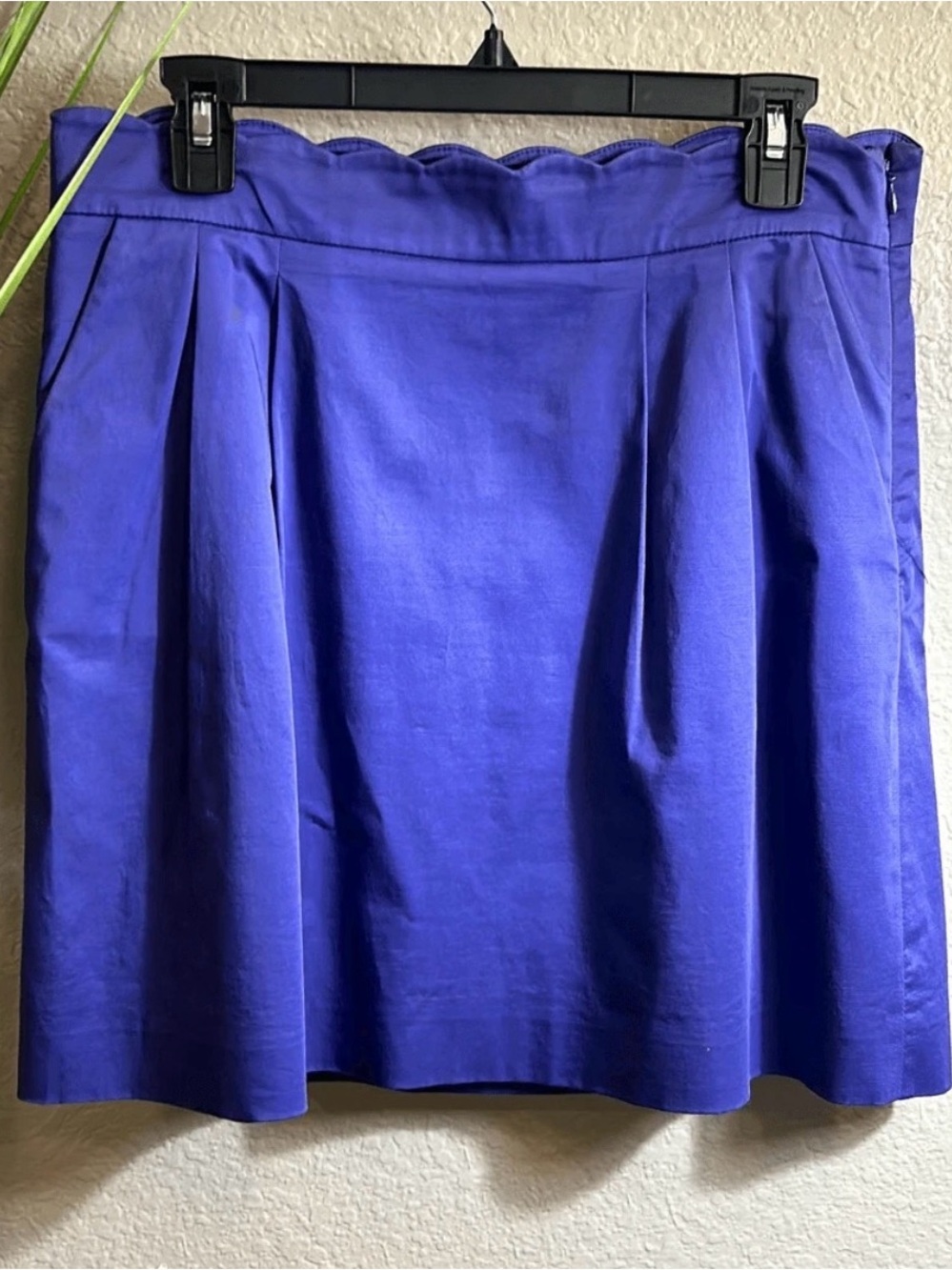 B6/4 J.Crew, scalloped purple, mini skirt size 10